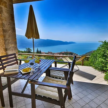 Borgo Le Vigne - L'uva Rara Only Adults Apartment